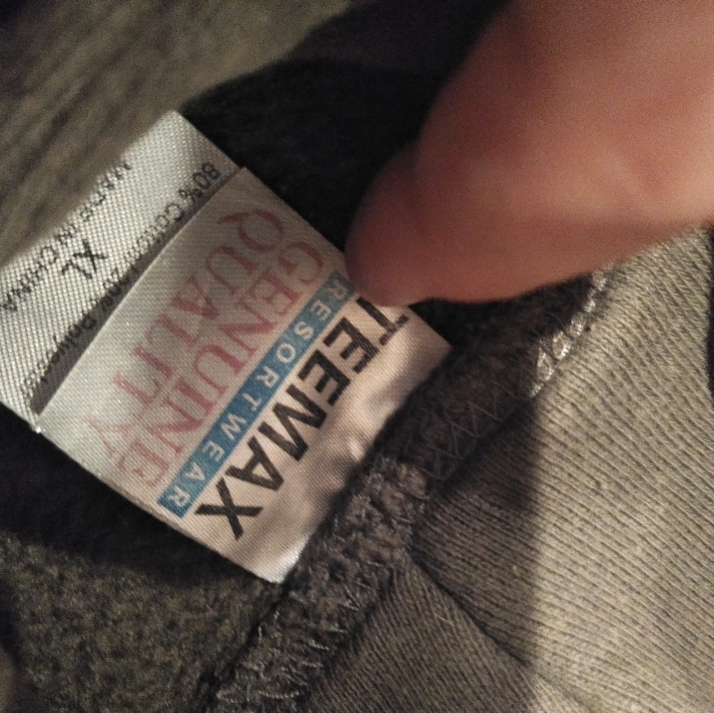 ALASKA HOODIE - Picture 3 of 3